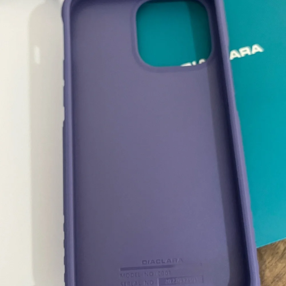 Purple iPhone 14 Pro Phone Case New - Picture 2 of 4